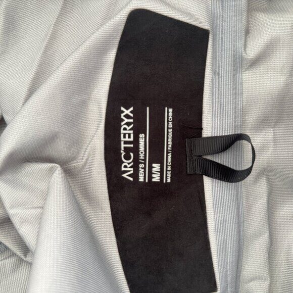 Arcteryx Beta Series Beta lt Jacket Sports Hooded Hard Shell Jacket, Size M - Picture 2 of 9